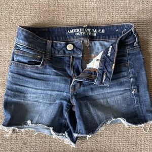 American eagle shortie jean shorts